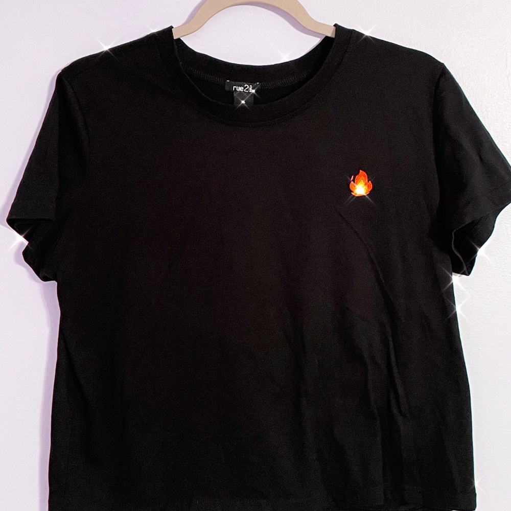 Embroidered Short Sleeve Top